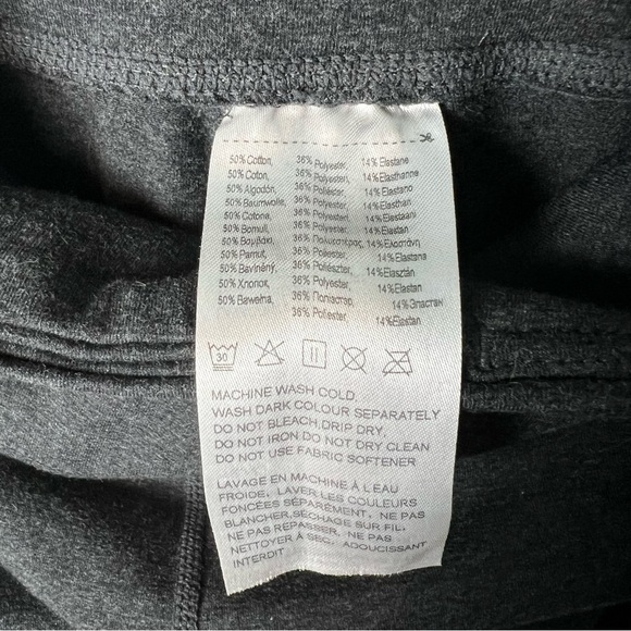 Baleaf - Dark Gray Capri Leggings with Waistband‎ Pocket - Sz. M - Picture 4 of 5